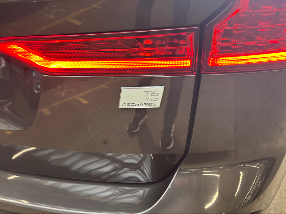 2023 Volvo XC60 - image 24