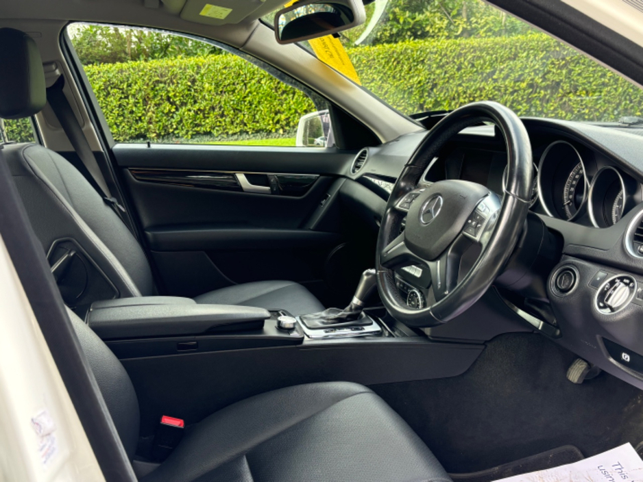 2014 Mercedes-Benz C Class - image 7