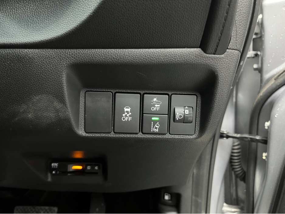 2022 Honda Shuttle - image 11