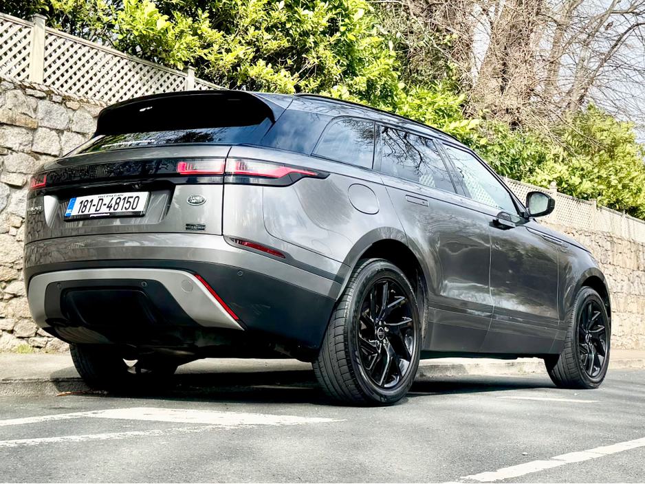 2018 Land Rover Range Rover Velar - image 9