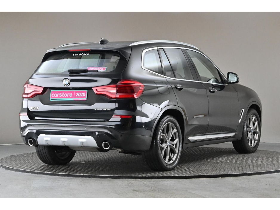 2020 BMW X3 - image 9