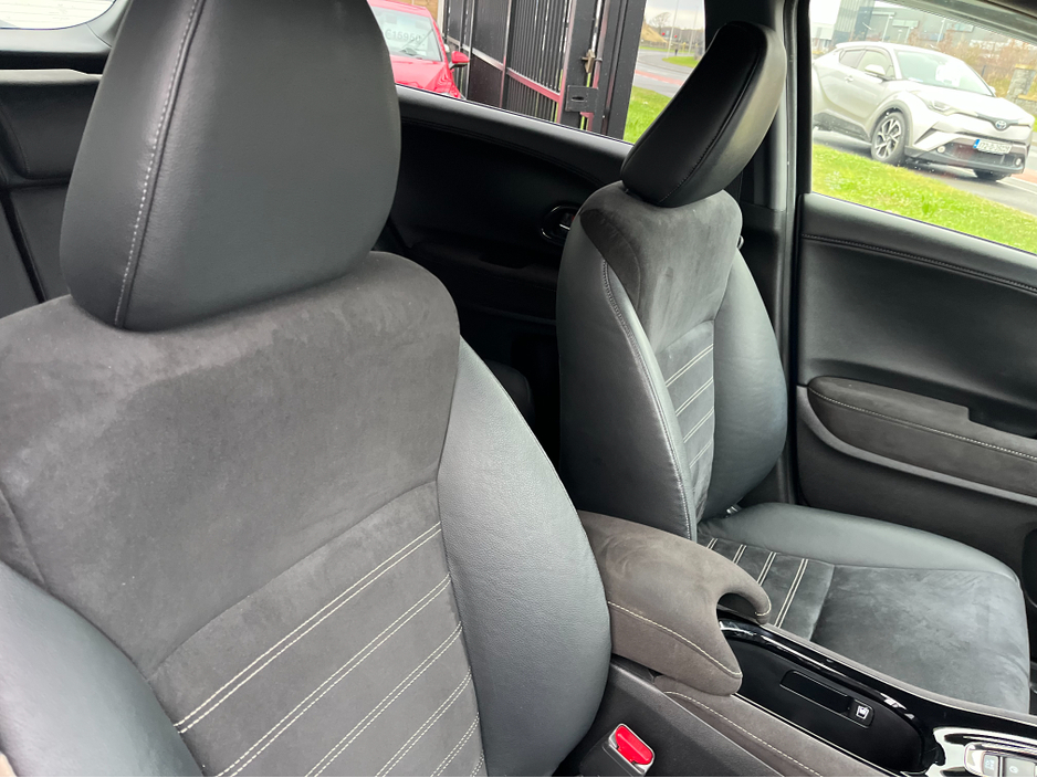 2016 Honda HR-V VEZEL 1.5 HYBRID AUTO LOW KMS