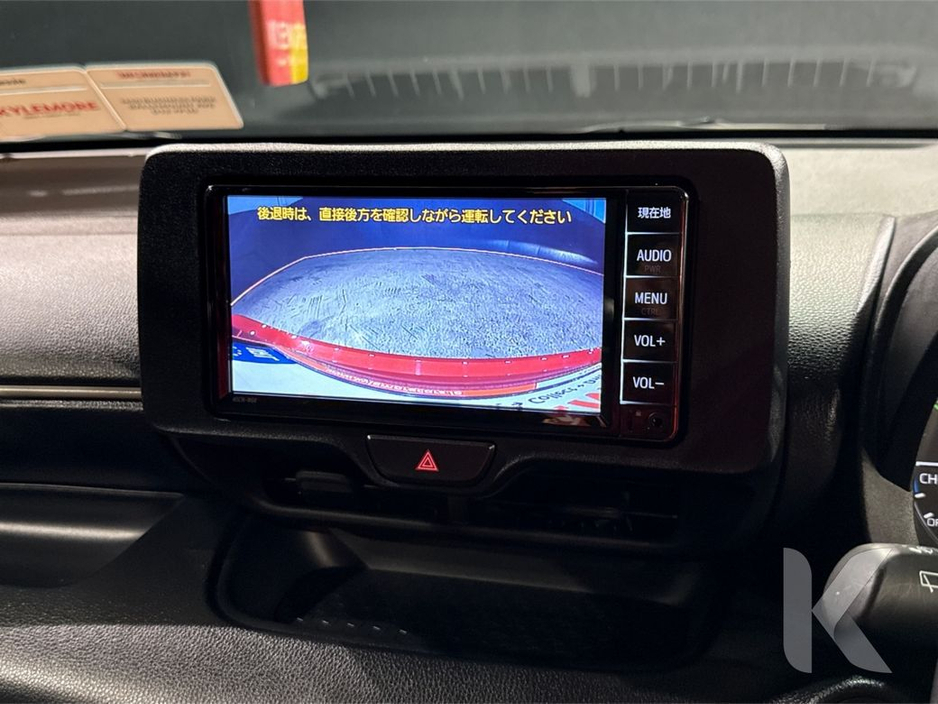 2025 Toyota Yaris - image 23