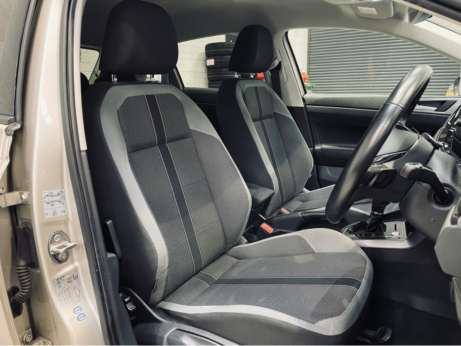 2018 Volkswagen Polo - image 14