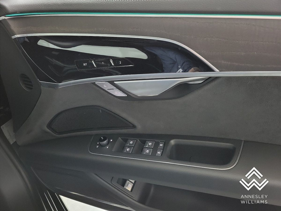 2024 Audi A8 - image 21
