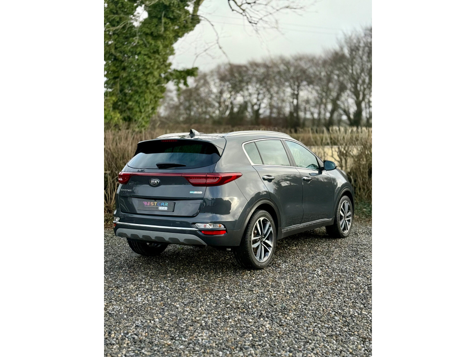 2020 Kia Sportage - image 8