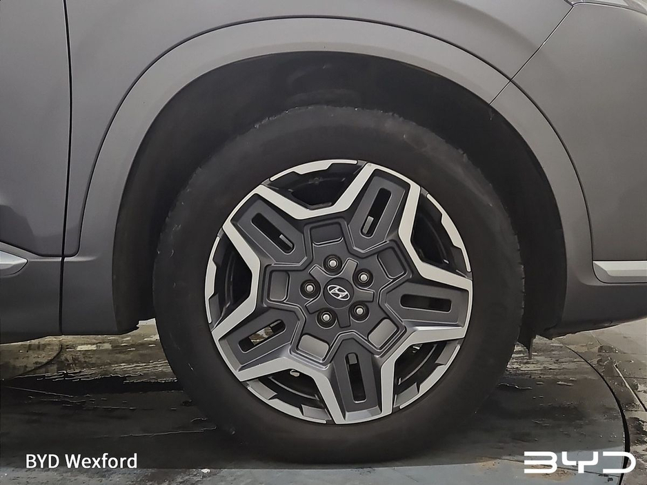 2023 Hyundai Santa Fe 1.6 PHEV 4WD Executive Plus Auto 7Seats €44,475