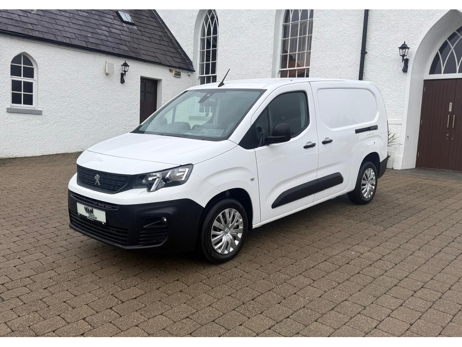 2022 Peugeot Partner 1.5 BLUE HDI 100 LONG BODY 6.2 €13,750