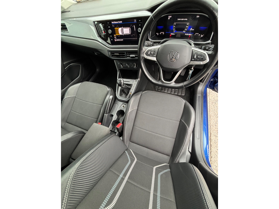 2023 Volkswagen Taigo - image 24