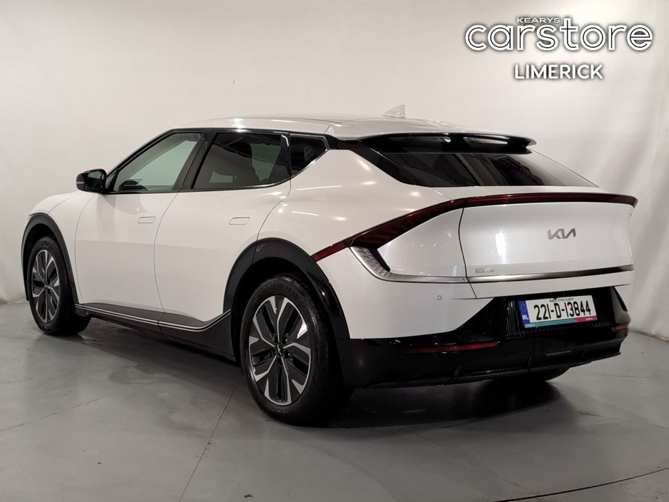 2022 Kia EV6 - image 5