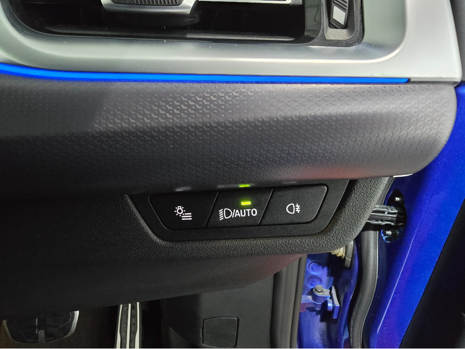 2023 BMW 2 Series Active Tourer - image 39