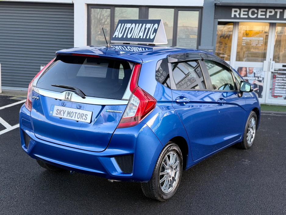 2016 Honda Fit  €10,890