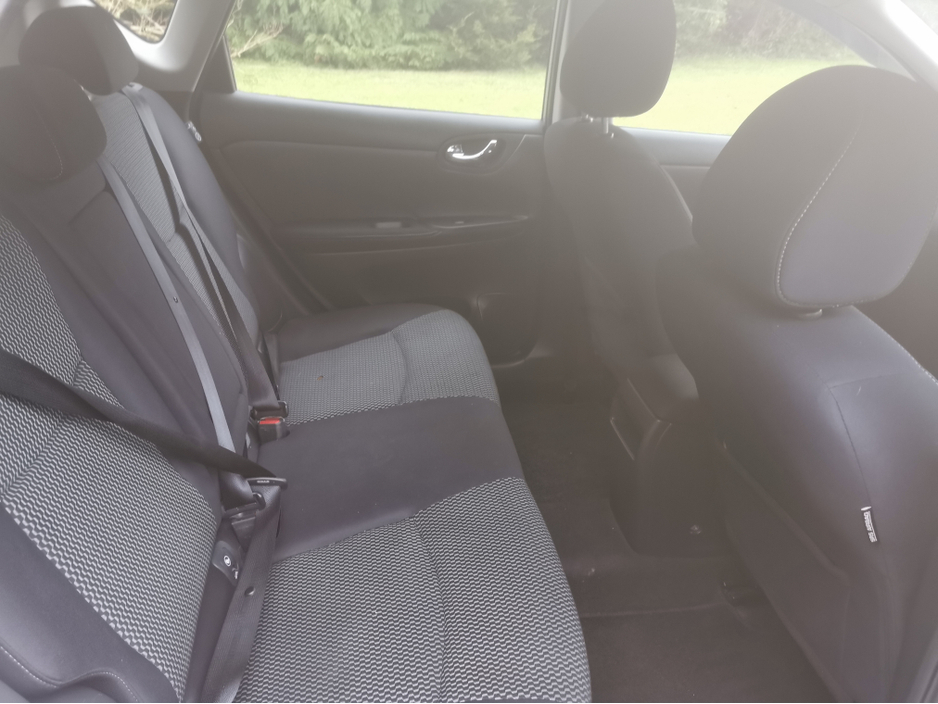 2017 Nissan Pulsar - image 15