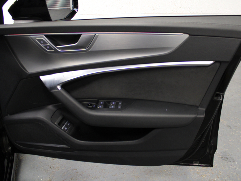 2022 Audi A6 2. tfsi E €44,950