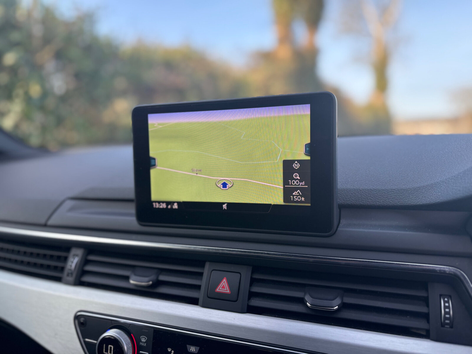 2017 Audi A4 - image 25