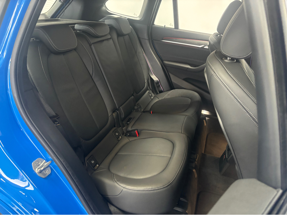 2020 BMW X1 - image 18