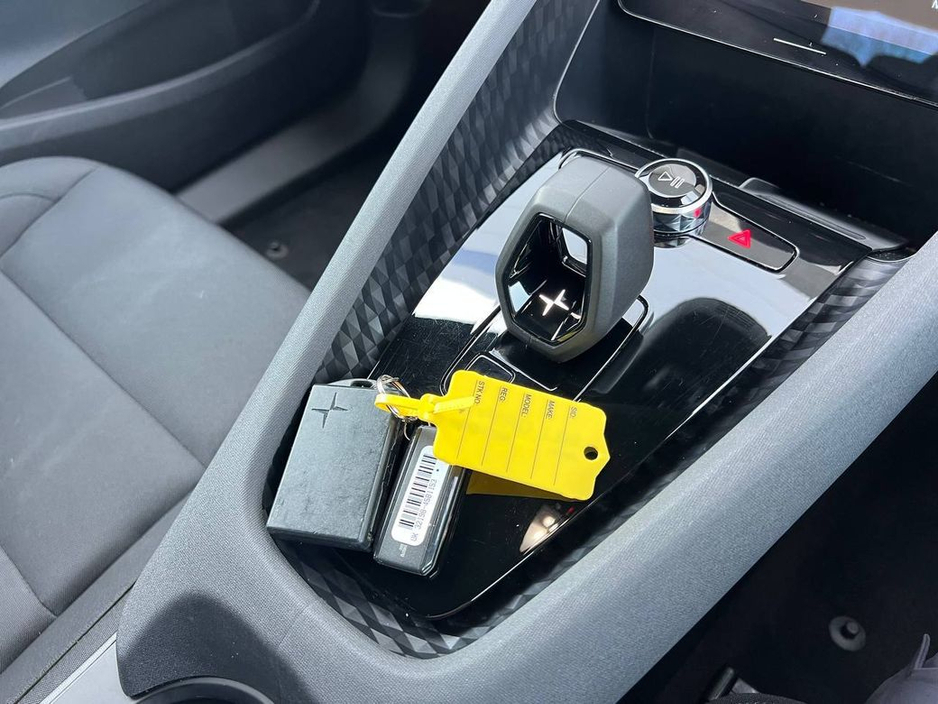 2023 Polestar 2 - image 11