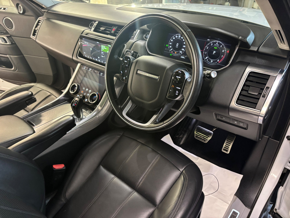 2019 Land Rover Range Rover Sport - image 8