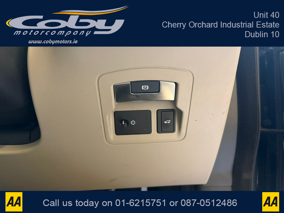 2018 Land Rover Range Rover Velar - image 31