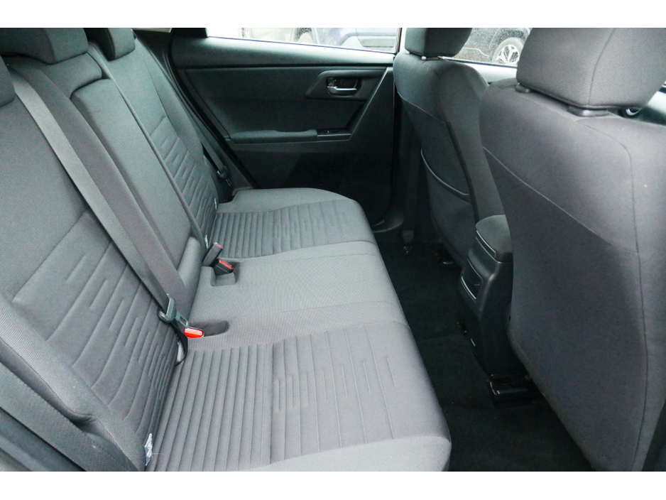 2016 Toyota Auris 1.6 D BUSINESS EDITION 1 110BHP 5DR €12,750