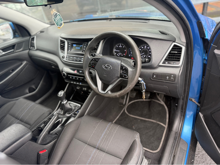 2017 Hyundai Tucson - image 9