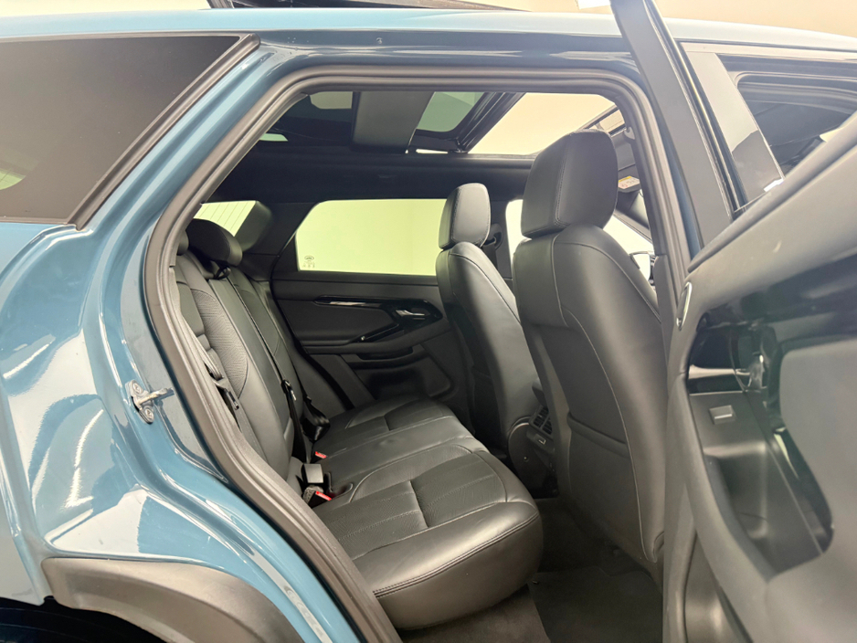 2024 Land Rover Range Rover Evoque HSE DYNAMIC P300E *HUGE SPEC* €52,990