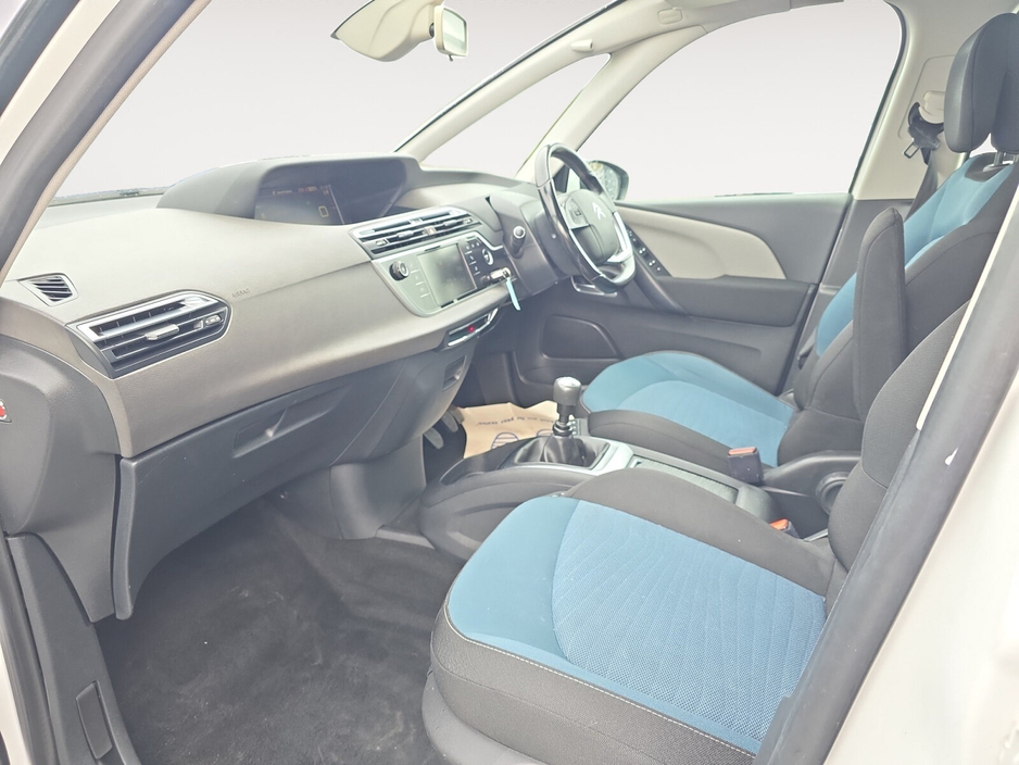 2017 Citroen C4 BlueHDi 100 Touch €8,900