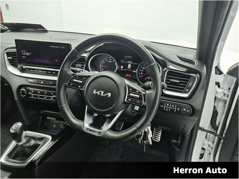 2022 Kia Ceed 1.0 GT Line Petrol €23,900