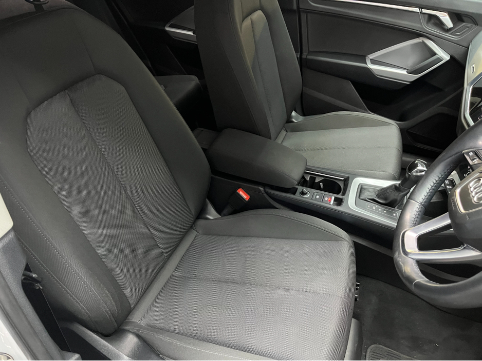 2020 Audi Q3 €31950 2020 AUDI Q3 SPORTBACK 35TFSI 1.5 AUTOMATIC / CRUISE CONTROL / 360° PARKING CAMERA / ELECTRIC HEATED SEATS €31,950