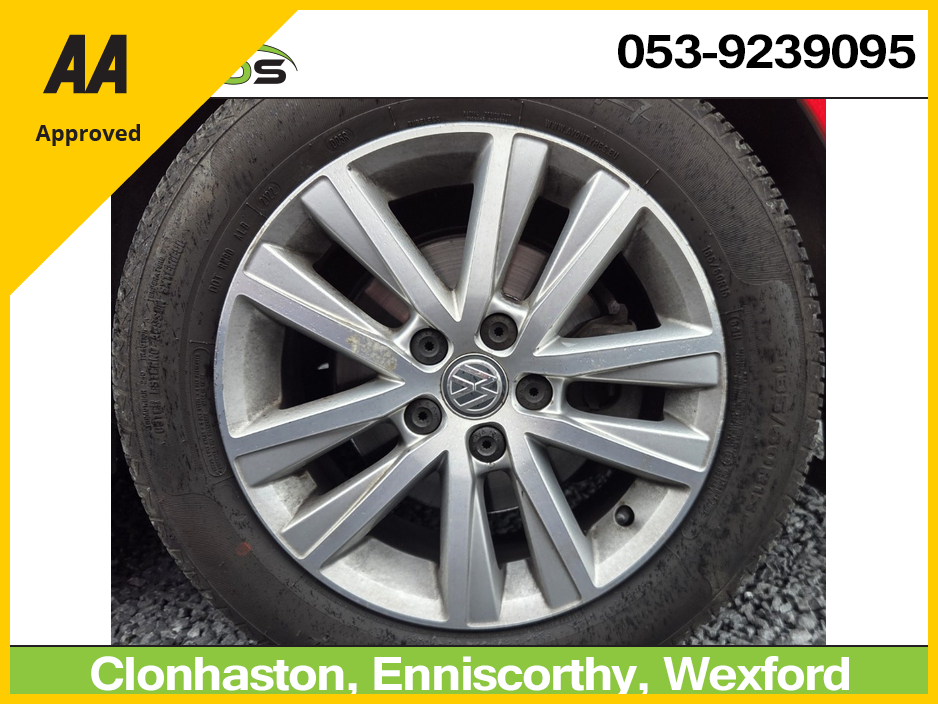 2017 Volkswagen Polo - image 7