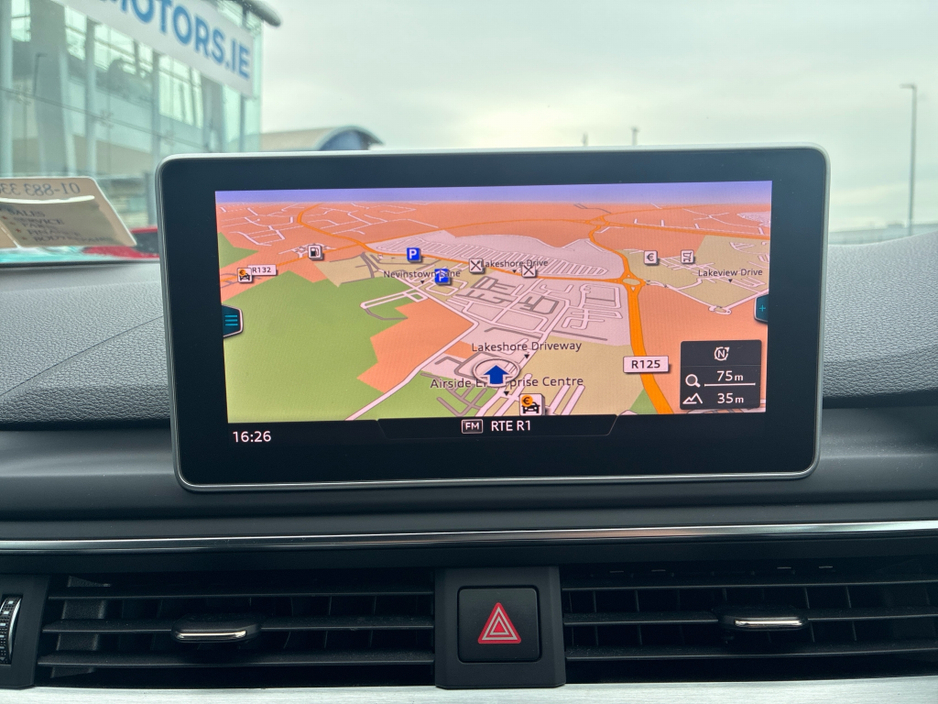 2017 Audi A4 - image 21