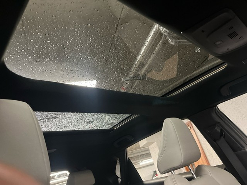 2022 Toyota bZ4X - image 17