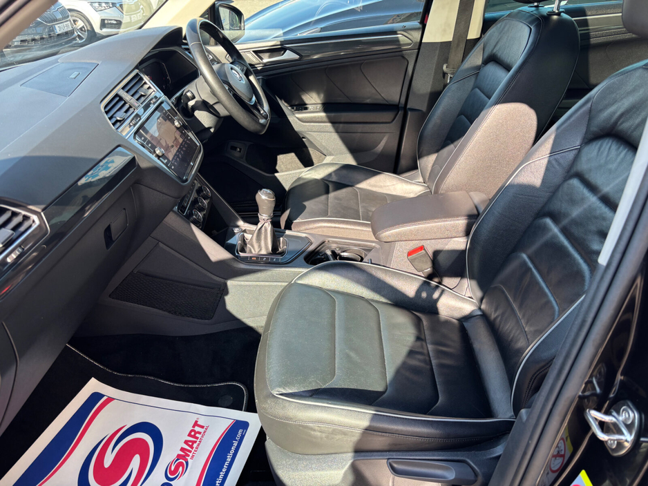 2020 Volkswagen Tiguan - image 13