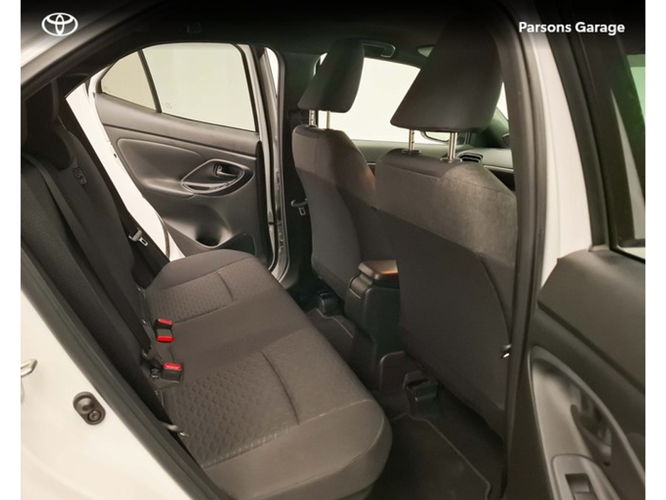 2024 Toyota Yaris Cross YARIS CROSS LUNA SPORT €30,995