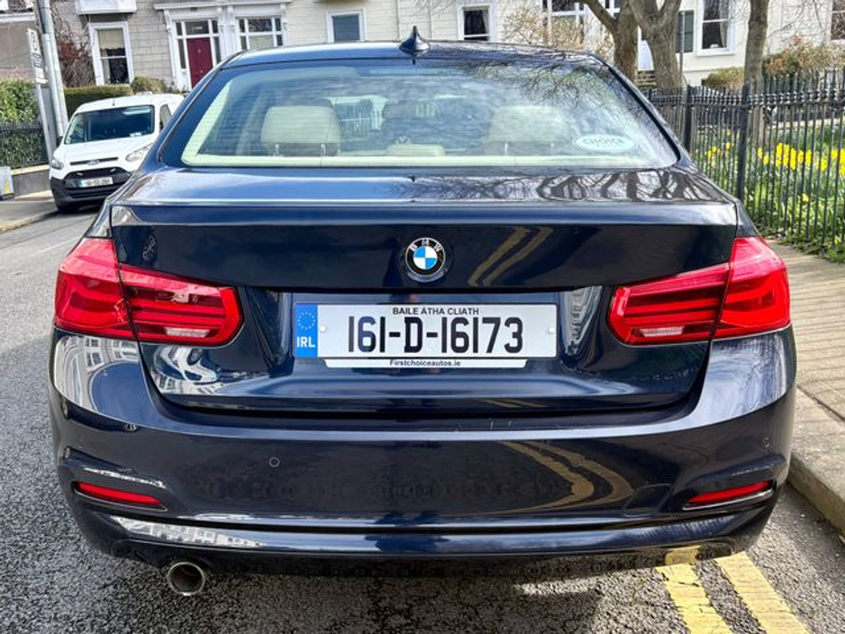 2016 BMW 3 Series - image 5