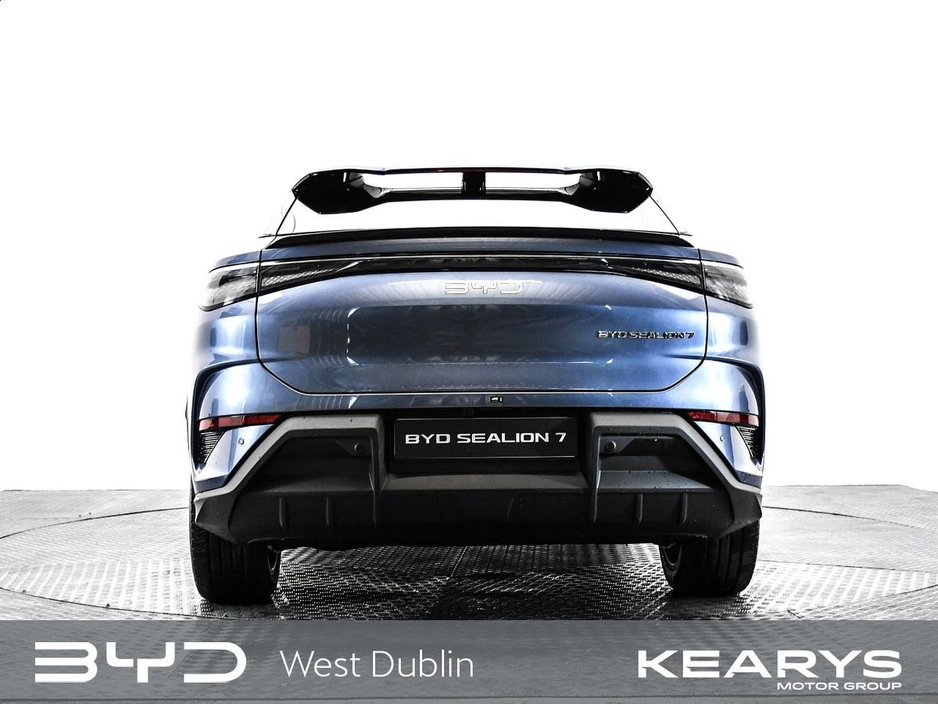 2026 BYD Sealion 7 - image 2