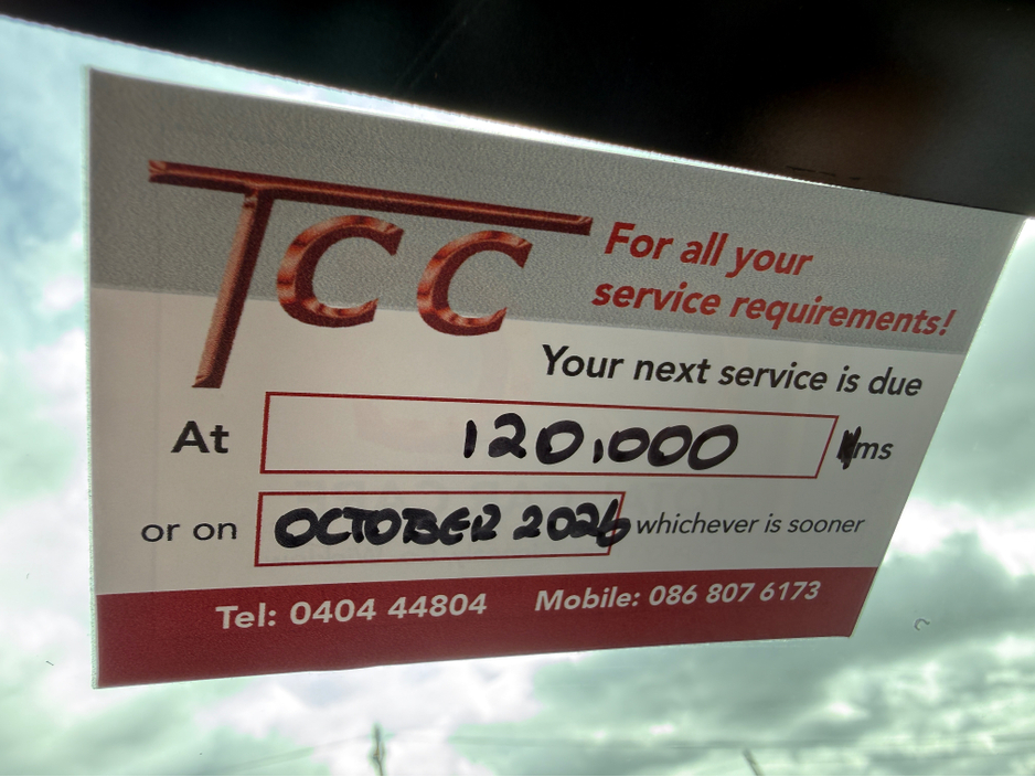 2016 Mitsubishi Outlander - image 29