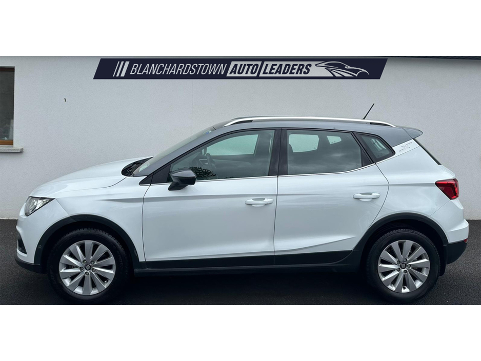 2018 SEAT Arona - image 2