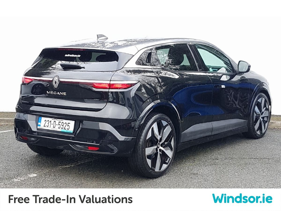 2023 Renault Megane E-Tech - image 2