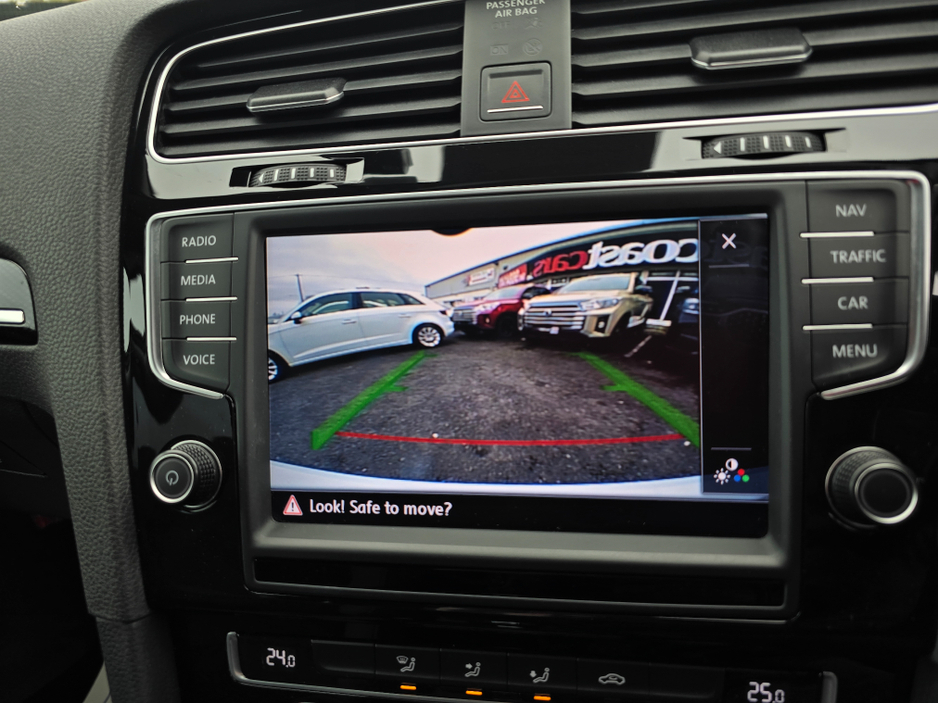 2017 Volkswagen Golf 1.4 HIGHLINE EDITION ALCANTARA SEATS REVERSING CAMERA - SIMI DEALER - LOW ROAD TAX BAND €16,750