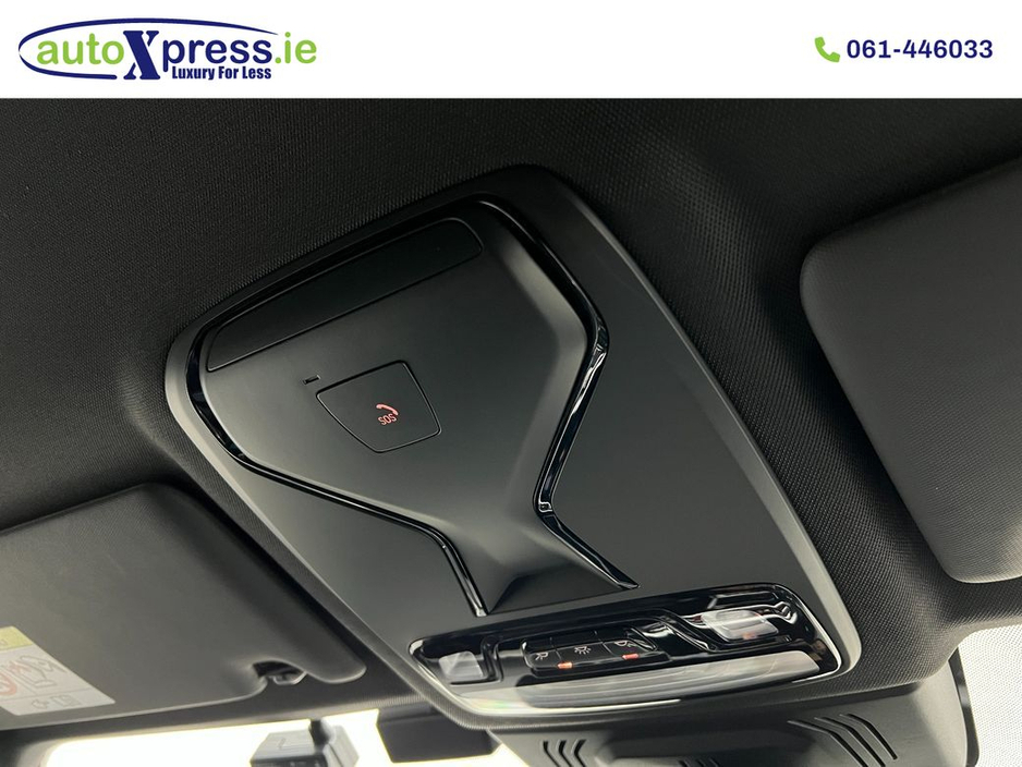 2020 BMW 3 Series - image 37