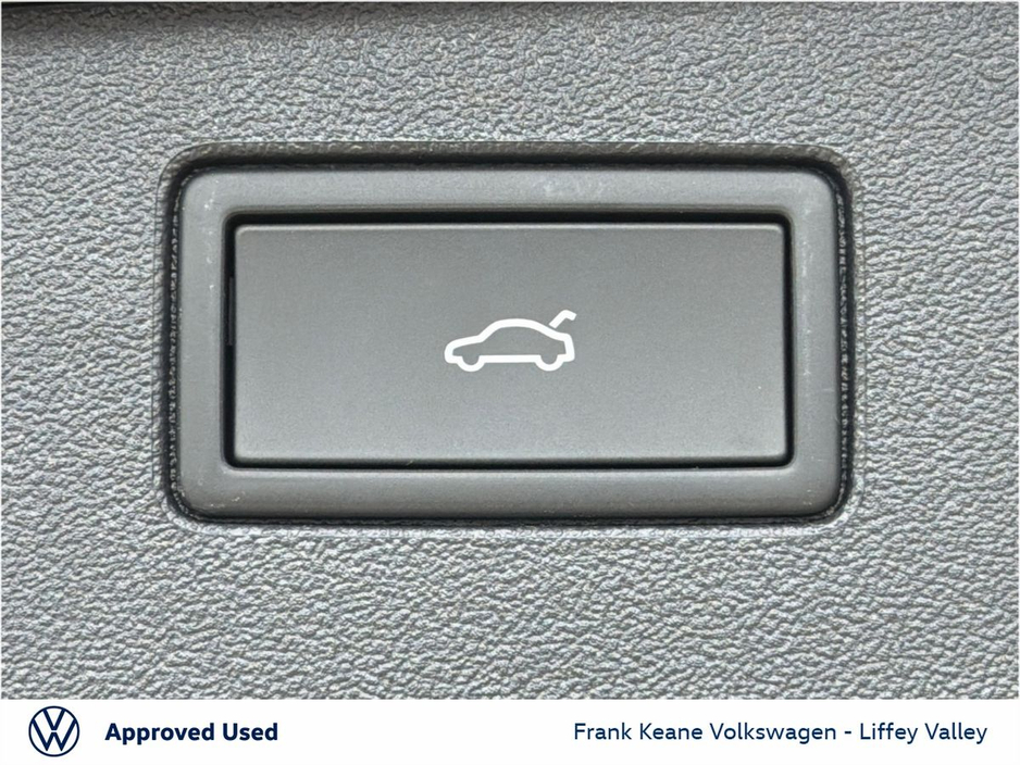 2026 Volkswagen Tiguan - image 25