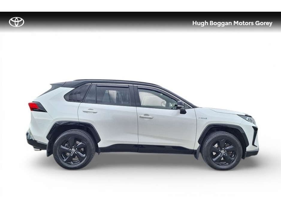 2021 Toyota Rav4 - image 3