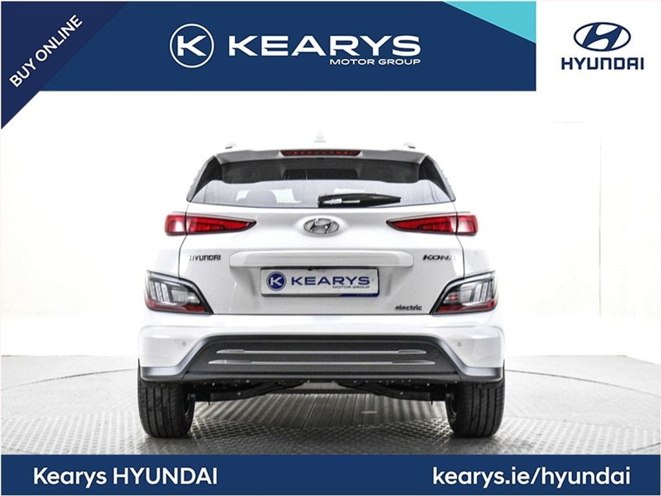 2023 Hyundai Kona EV Executive 39 kWh €21,990