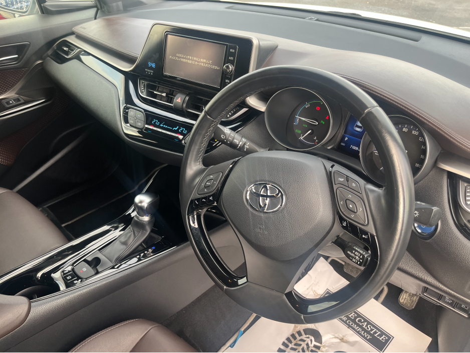 2018 Toyota C-HR 1.8 HYBRID AUTO LOW KM HIGH SPEC €18,750