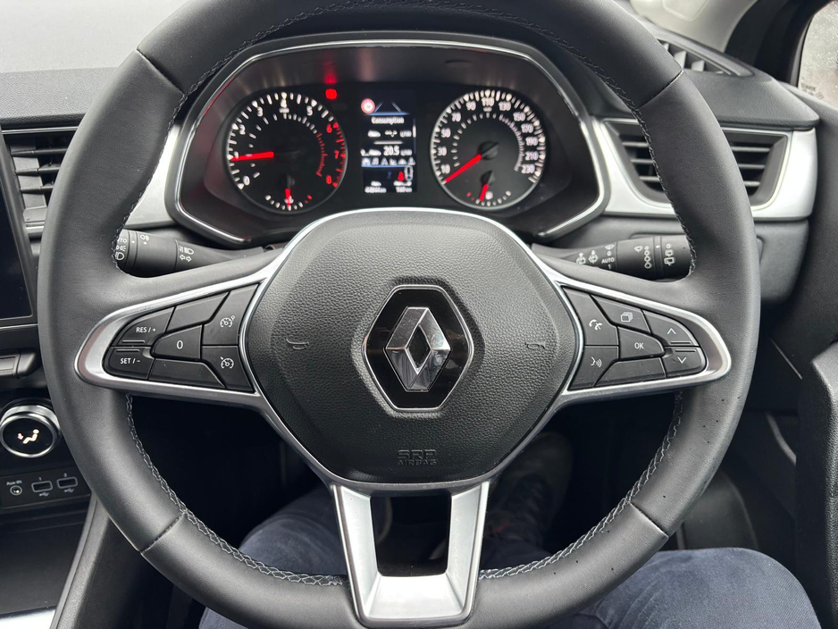 2020 Renault Captur ICONIC TCE 100   PETROL  5DR  LOW  MILEAGE NEW  MODEL €16,950