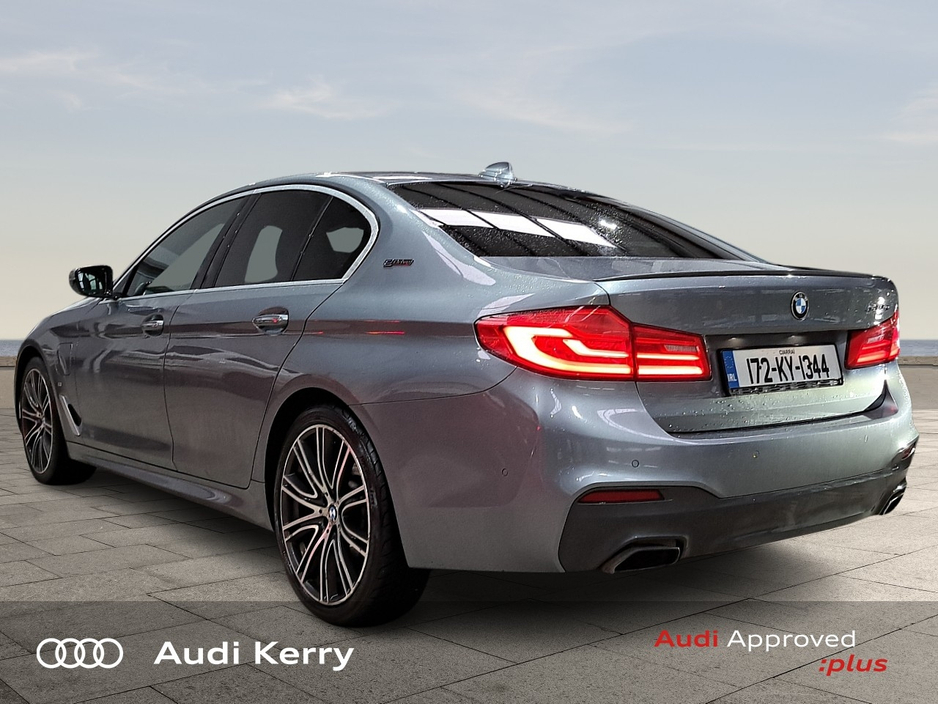 2017 BMW 5 Series 530 E G30 M-SPORT AUTOMATIC WITH HARMON/KARDON SOUND €22,900