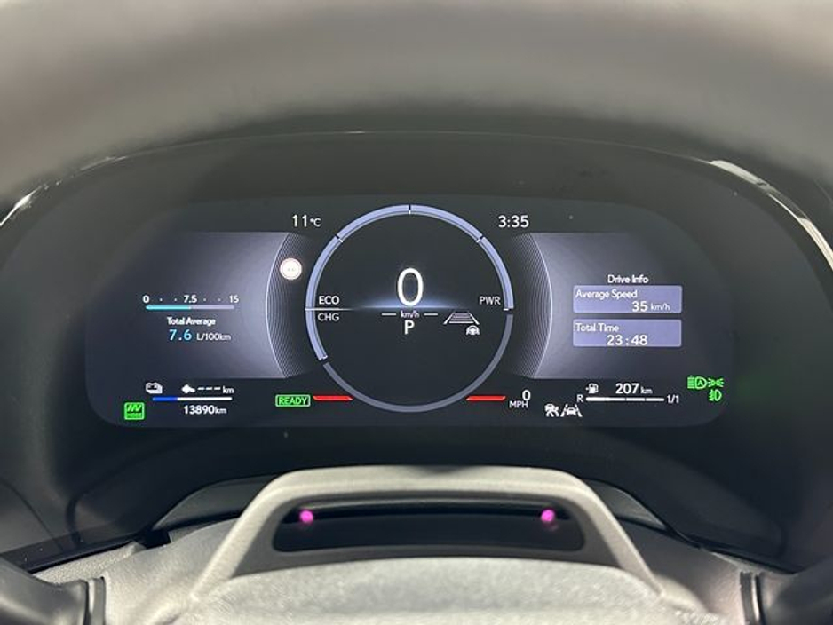 2025 Lexus RX 450h+ - image 14