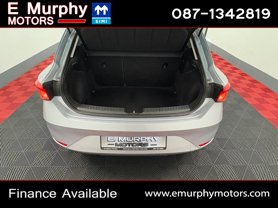 2022 SEAT Leon - image 13