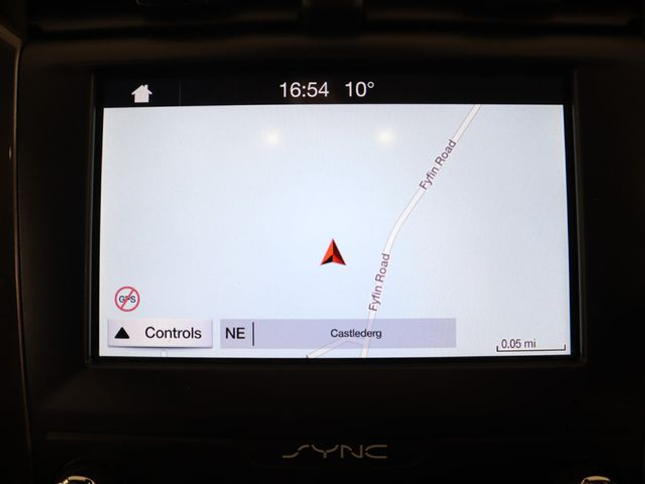 2020 Ford Mondeo - image 9